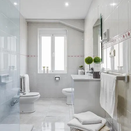 Genteel ático Gran Capitán Granada