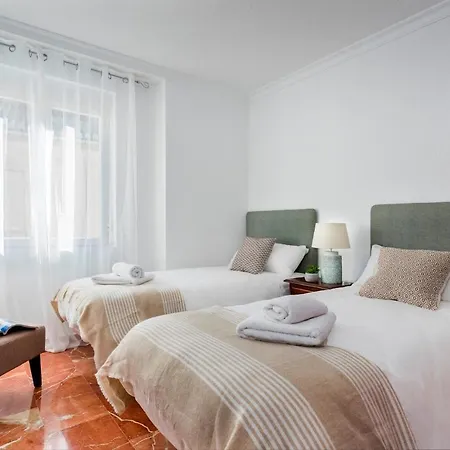 Apartamento Genteel ático Gran Capitán Granada